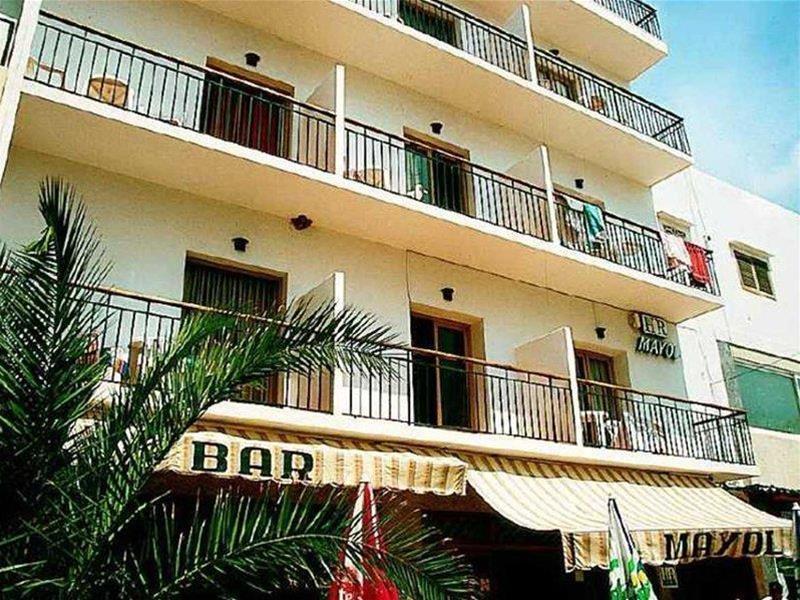 סנטה אאולריה דס ריו Hostal Mayol מראה חיצוני תמונה